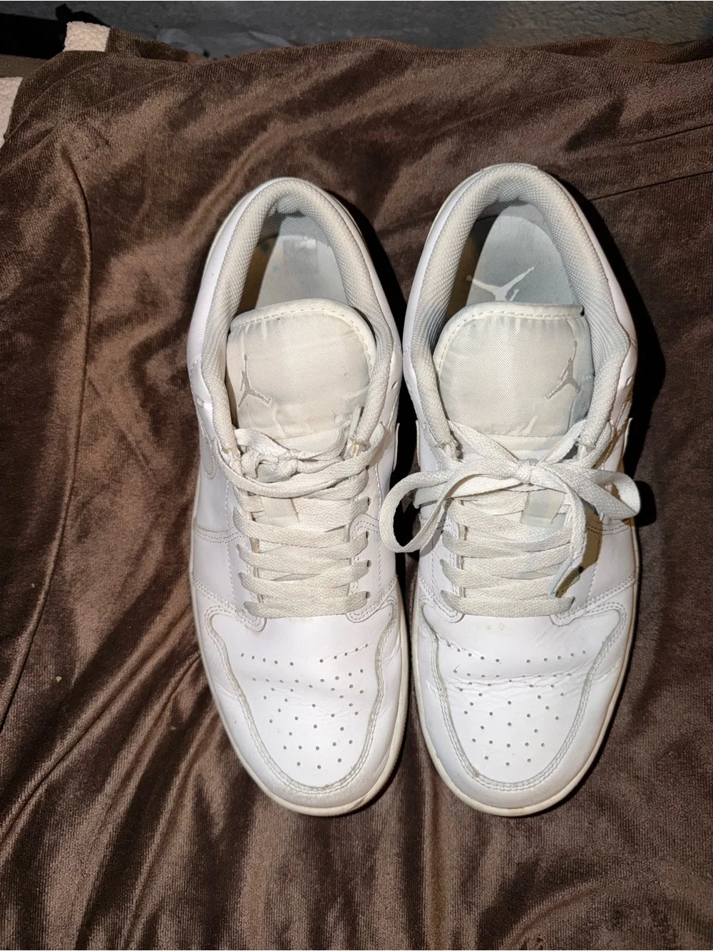 Air Jordan 1Retro Men's White Low-Top Sneaker mens 11.5
